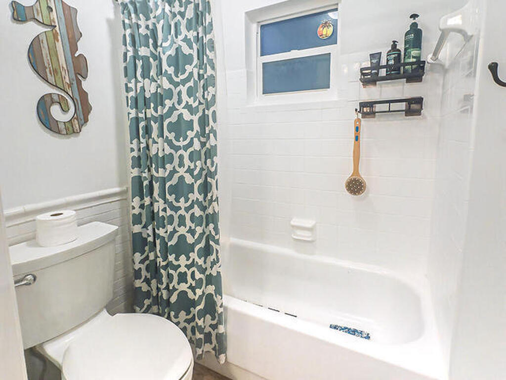 390 W Cocoa Beach Causeway, Cocoa Beach, FL 32931