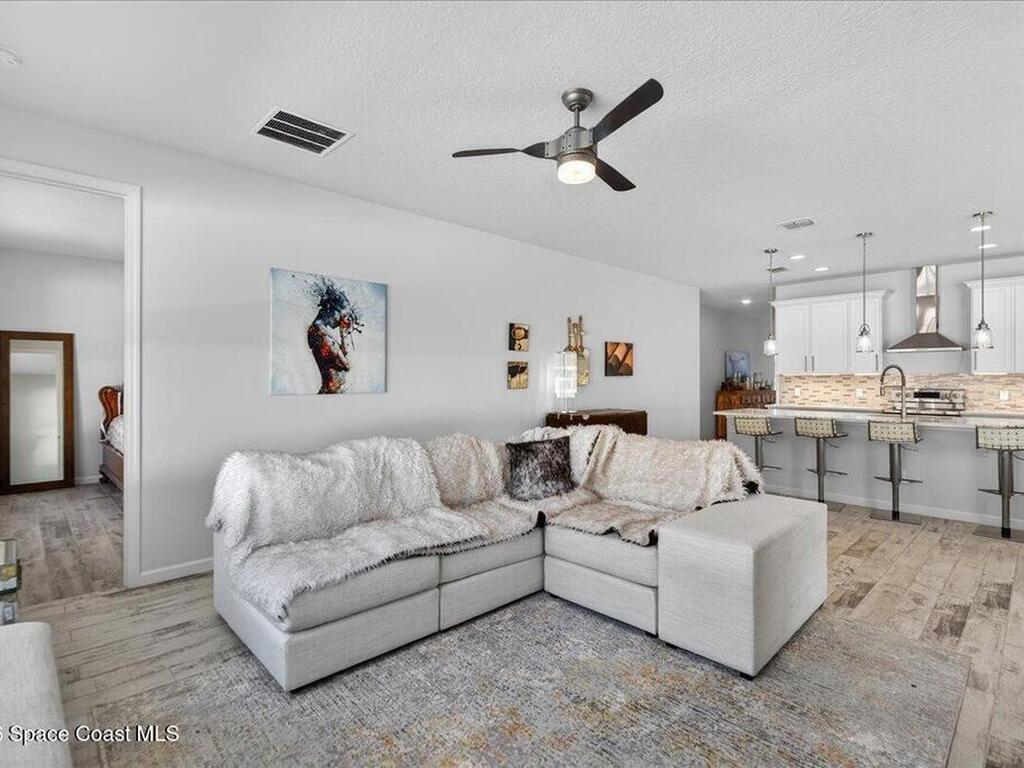 3011 Bobby Jones Street, West Melbourne, FL 32904