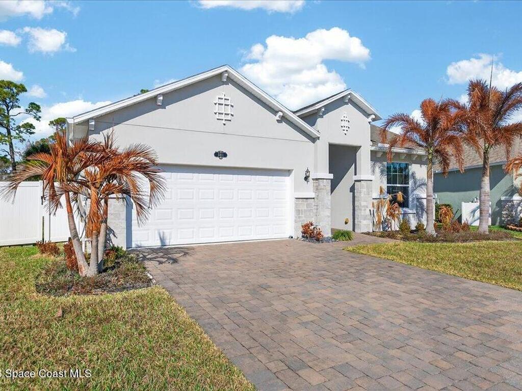 3011 Bobby Jones Street, West Melbourne, FL 32904