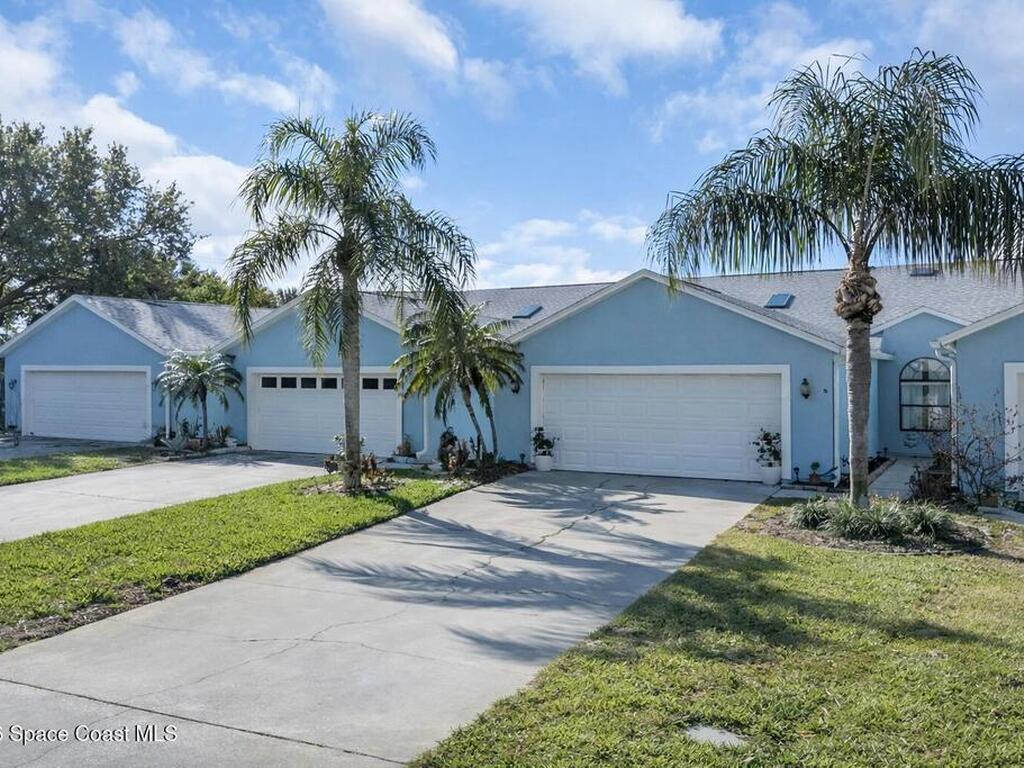 35 Anchor Drive, Indian Harbour Beach, FL 32937