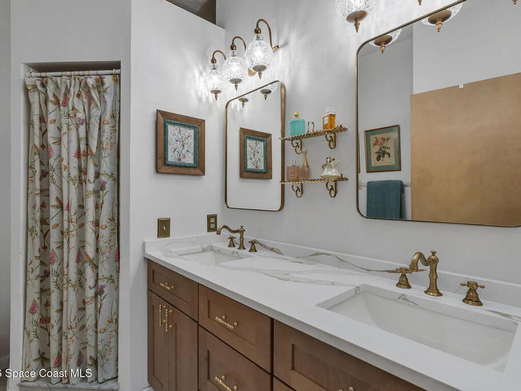 35 Anchor Drive, Indian Harbour Beach, FL 32937