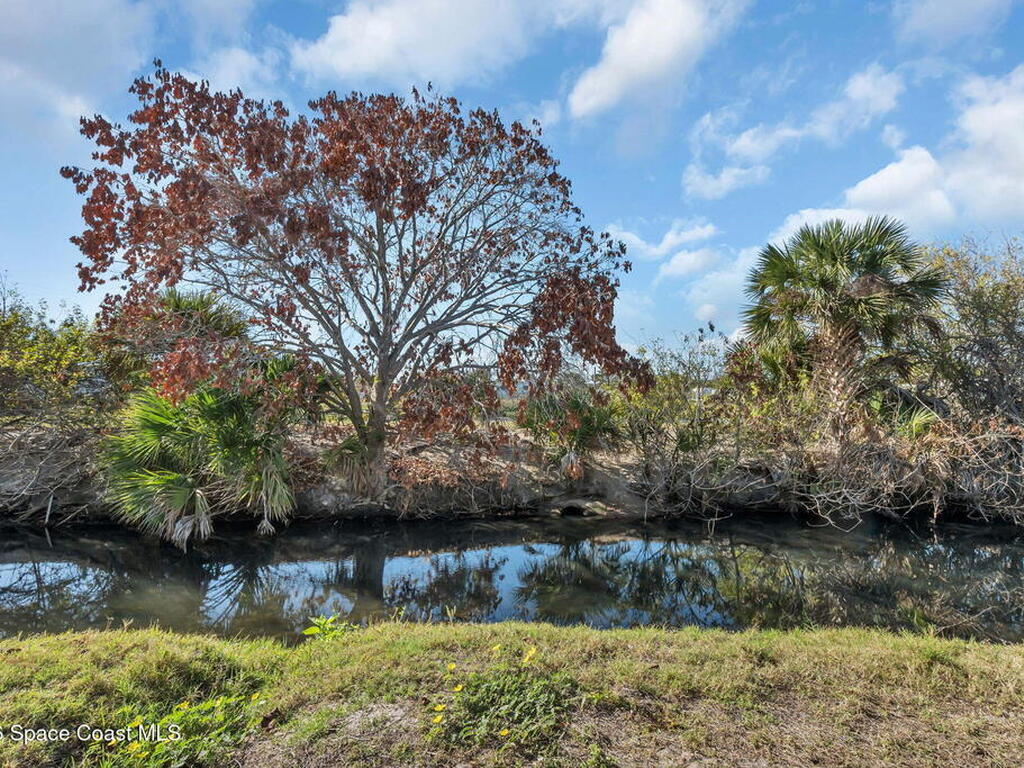 35 Anchor Drive, Indian Harbour Beach, FL 32937