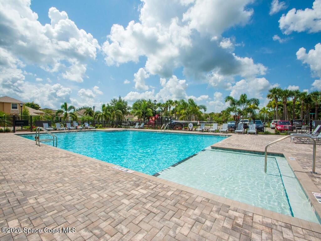 10106 W Villa Circle, Vero Beach, FL 32966