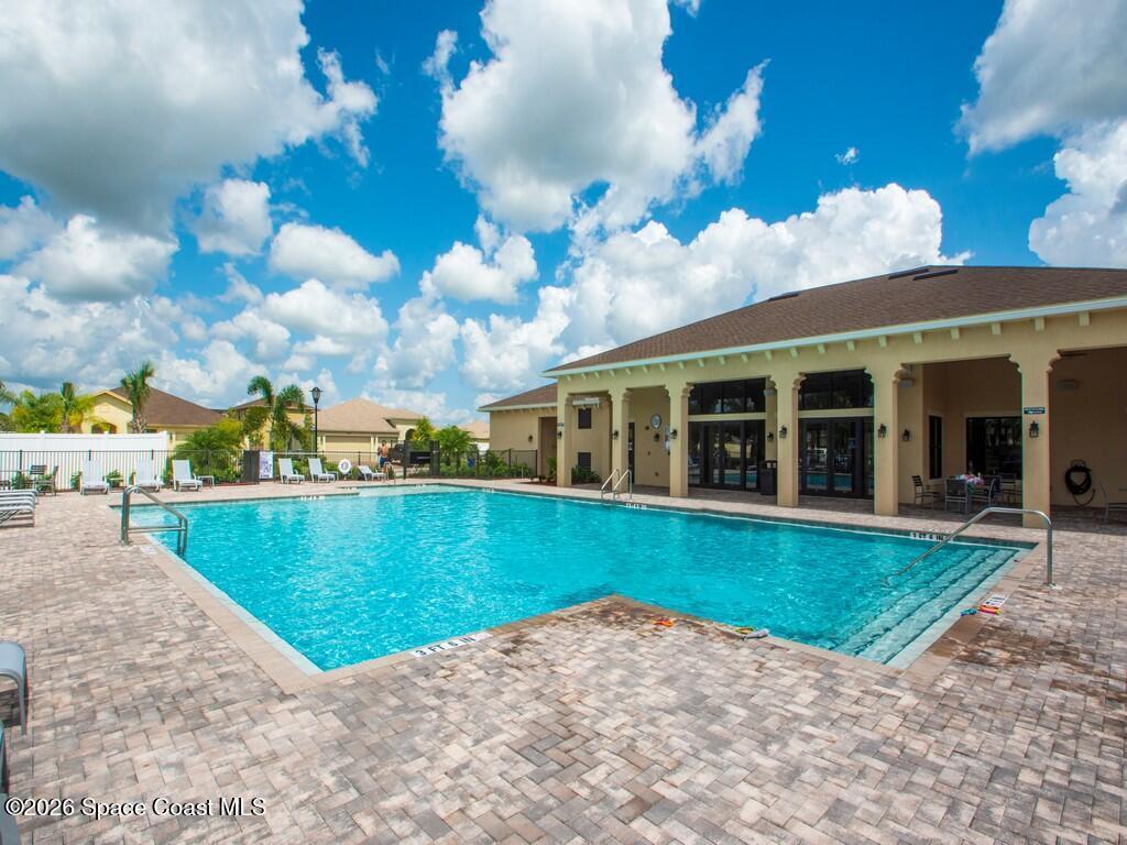 10106 W Villa Circle, Vero Beach, FL 32966