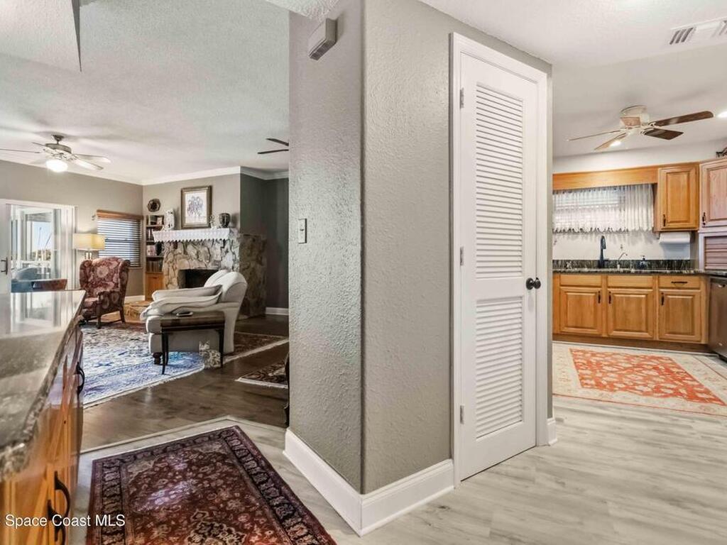 905 N Harbor City Boulevard, Melbourne, FL 32935