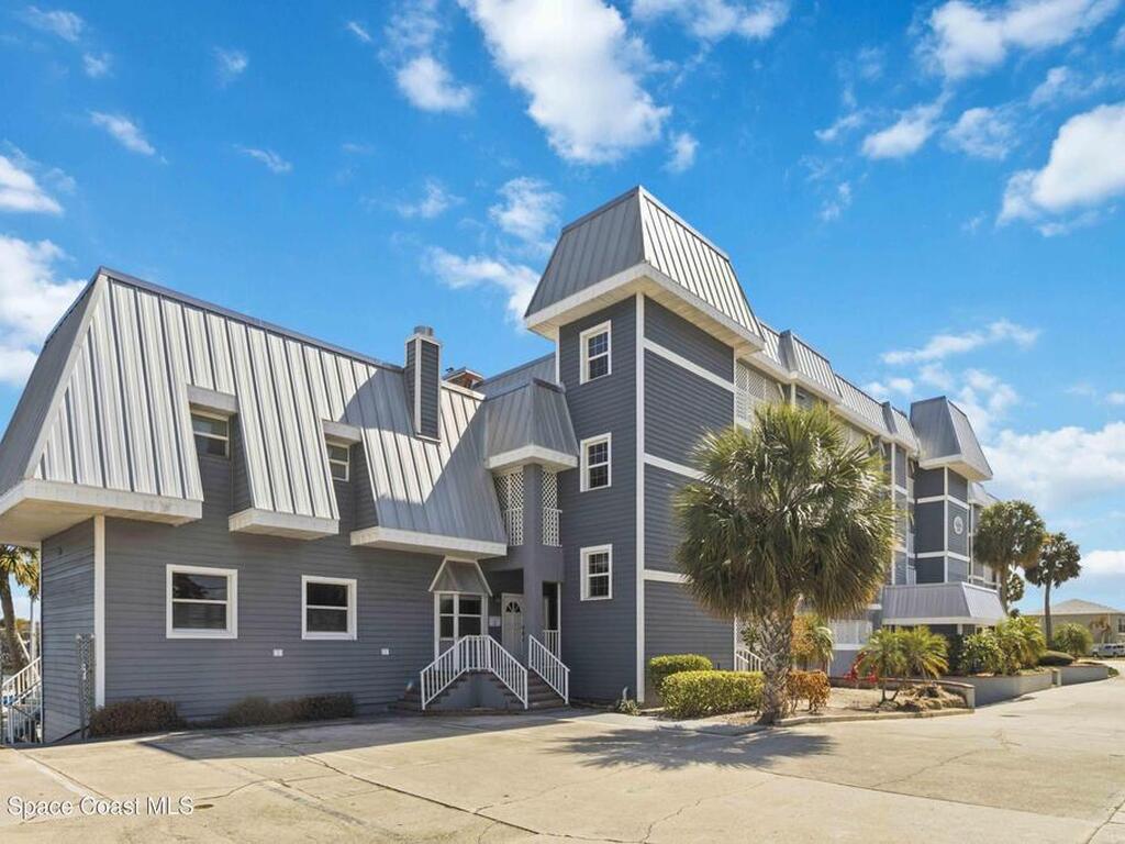 905 N Harbor City Boulevard, Melbourne, FL 32935