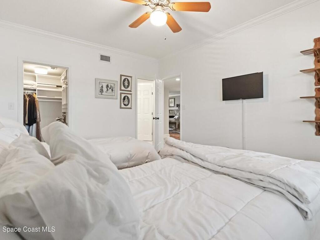 905 N Harbor City Boulevard, Melbourne, FL 32935