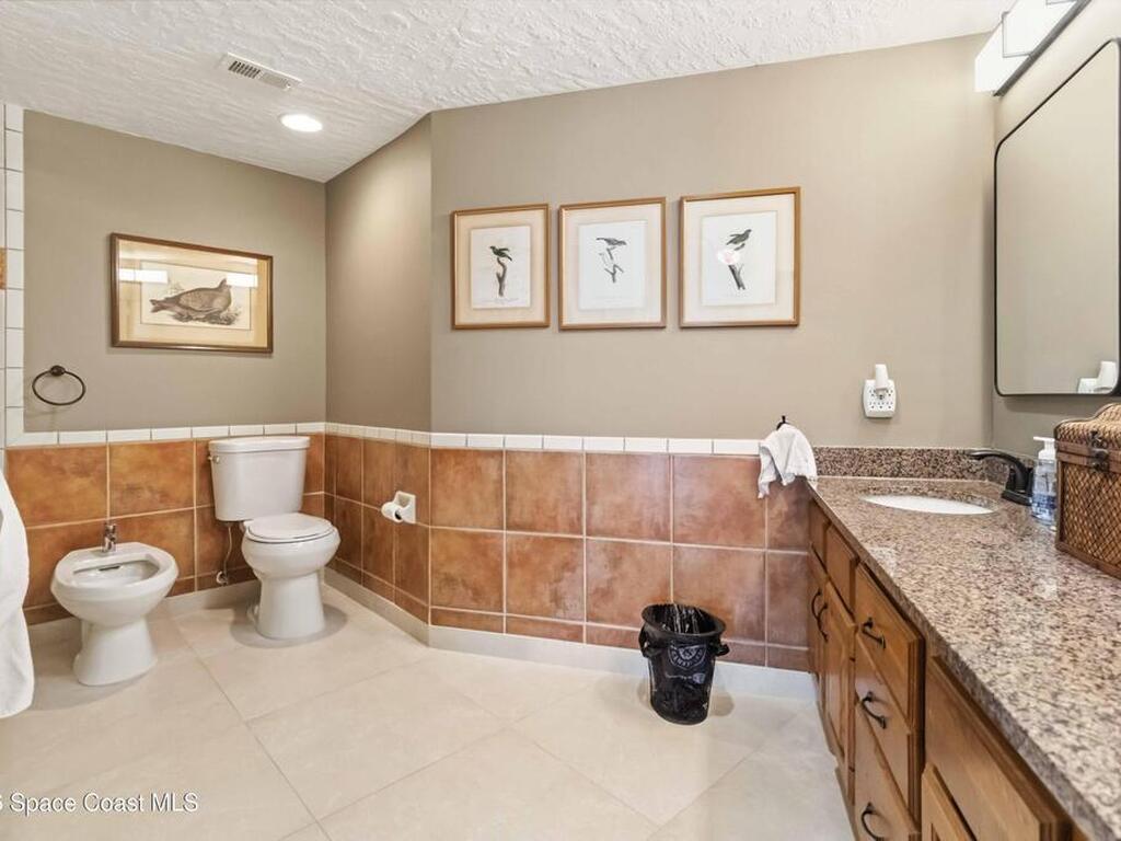 905 N Harbor City Boulevard, Melbourne, FL 32935