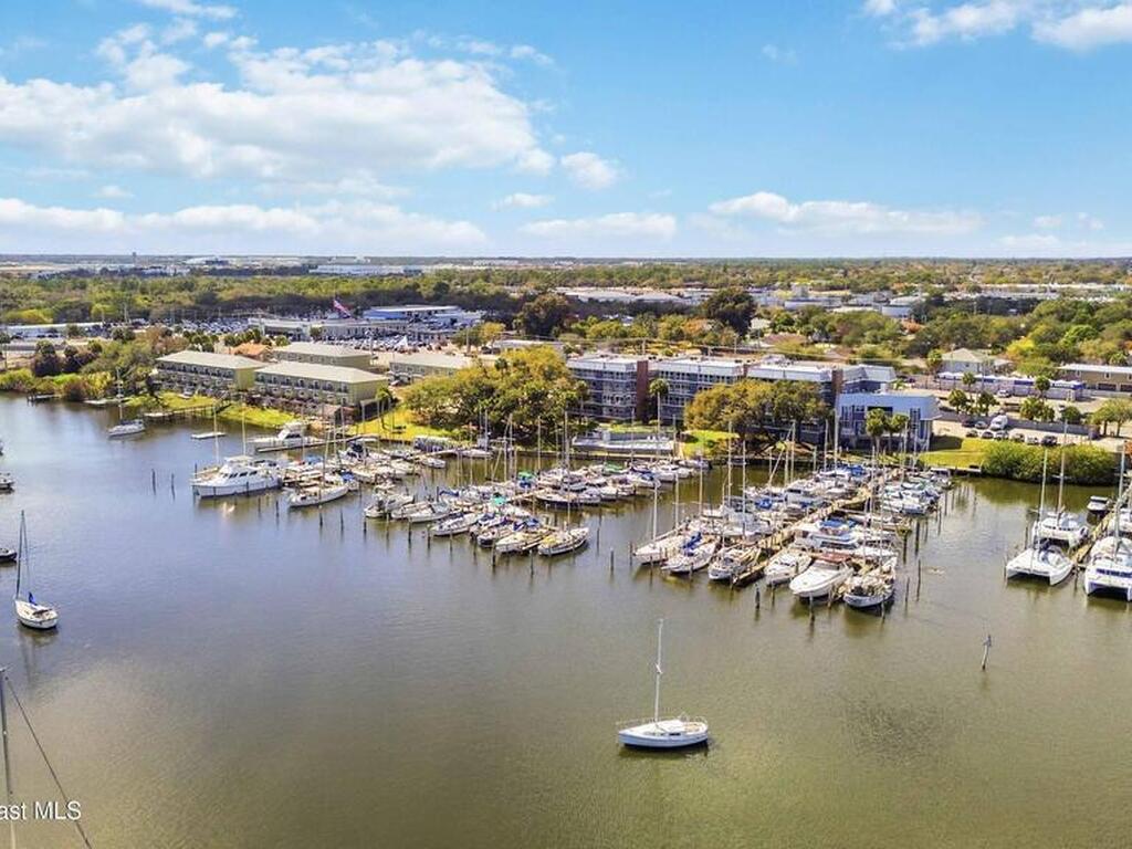 905 N Harbor City Boulevard, Melbourne, FL 32935