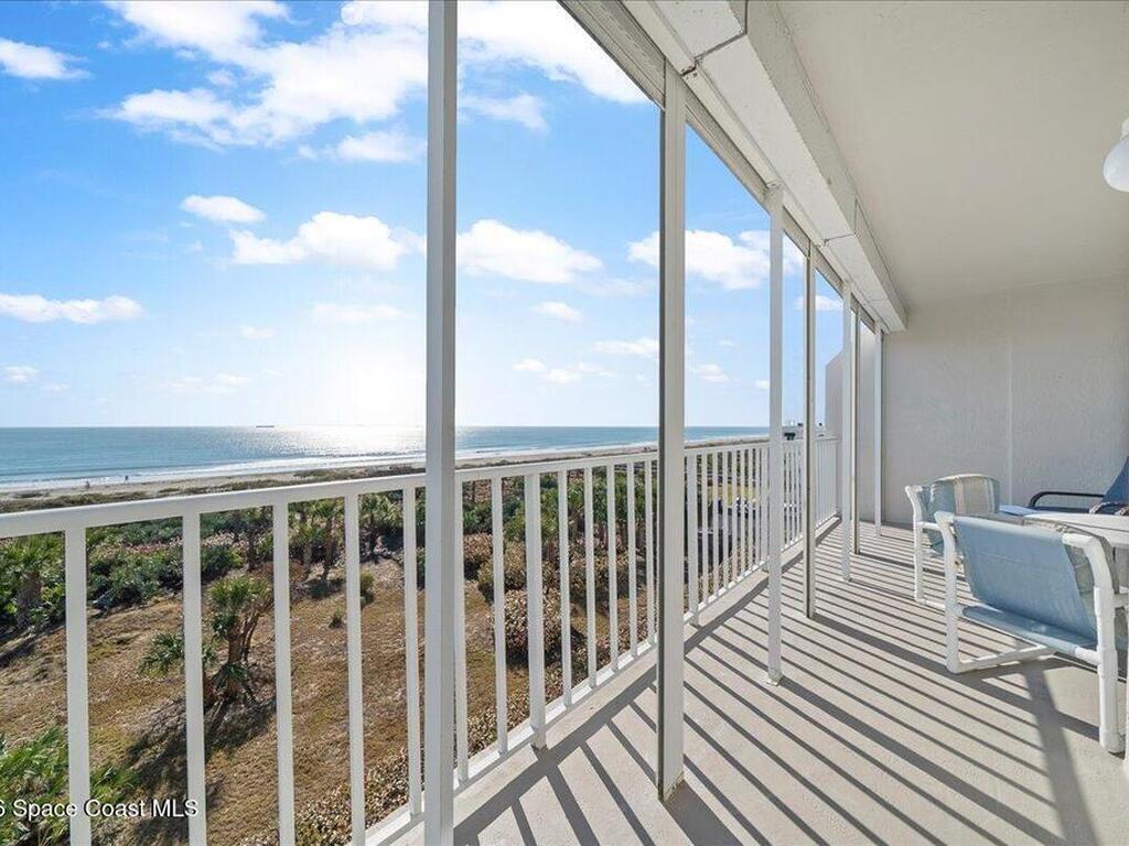 8700 Ridgewood Avenue, Cape Canaveral, FL 32920