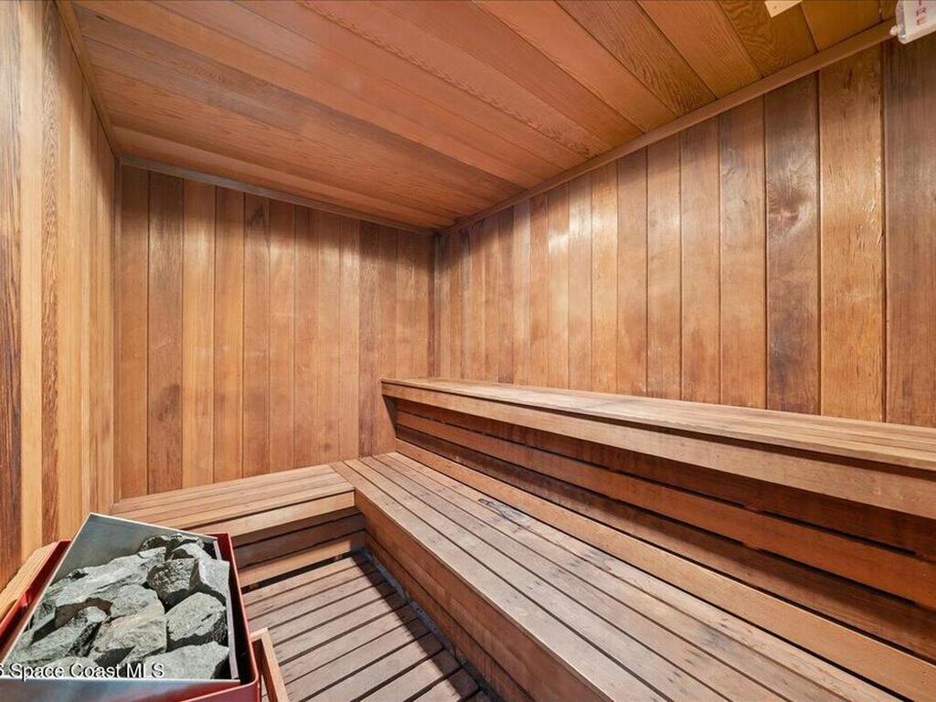 8700 Ridgewood Avenue, Cape Canaveral, FL 32920