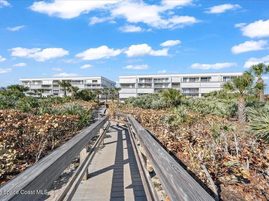 8700 Ridgewood Avenue, Cape Canaveral, FL 32920