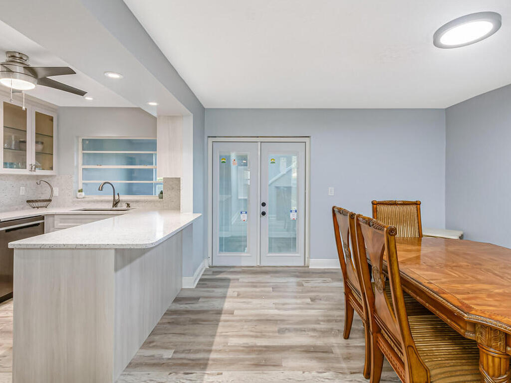 517 Summerset Court, Indian Harbour Beach, FL 32937