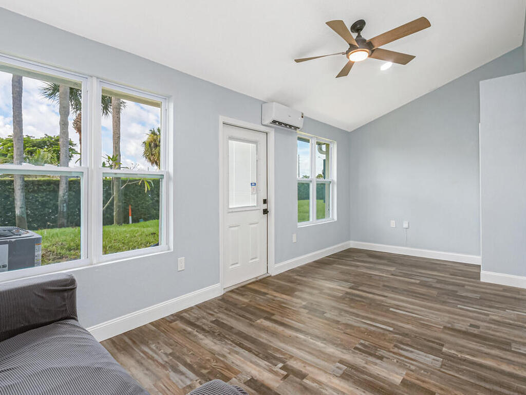 517 Summerset Court, Indian Harbour Beach, FL 32937