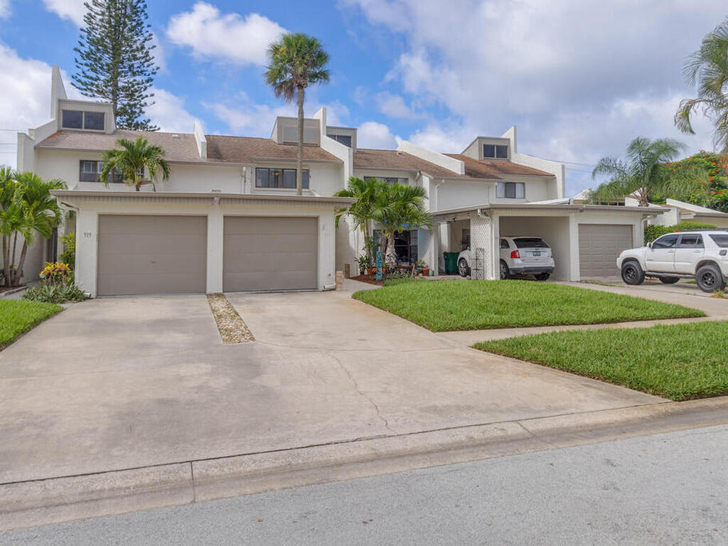 517 Summerset Court, Indian Harbour Beach, FL 32937