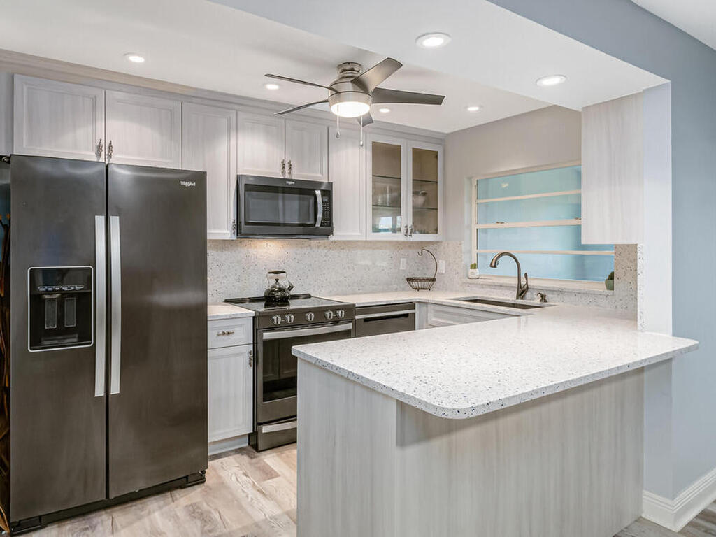 517 Summerset Court, Indian Harbour Beach, FL 32937