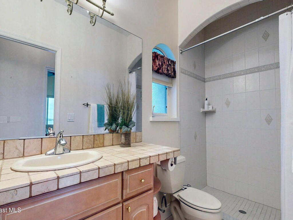 650 Loggerhead Island Drive, Satellite Beach, FL 32937