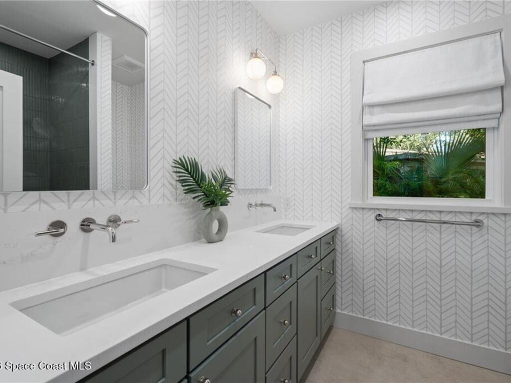 4120 Indian River Drive, Vero Beach, FL 32963