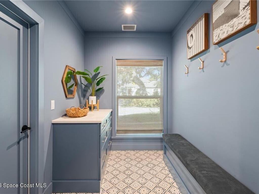 4120 Indian River Drive, Vero Beach, FL 32963