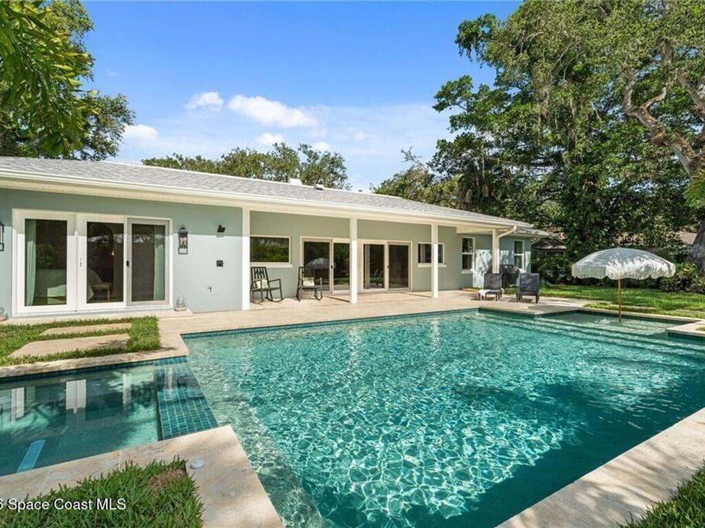 4120 Indian River Drive, Vero Beach, FL 32963