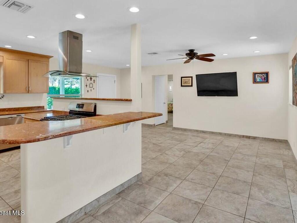 912 Coquina Lane, Vero Beach, FL 32963