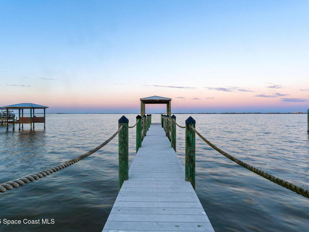 1870 Harbor Point Drive, Merritt Island, FL 32952