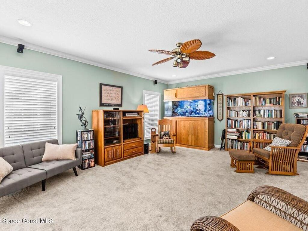 580 42nd Court, Vero Beach, FL 32968