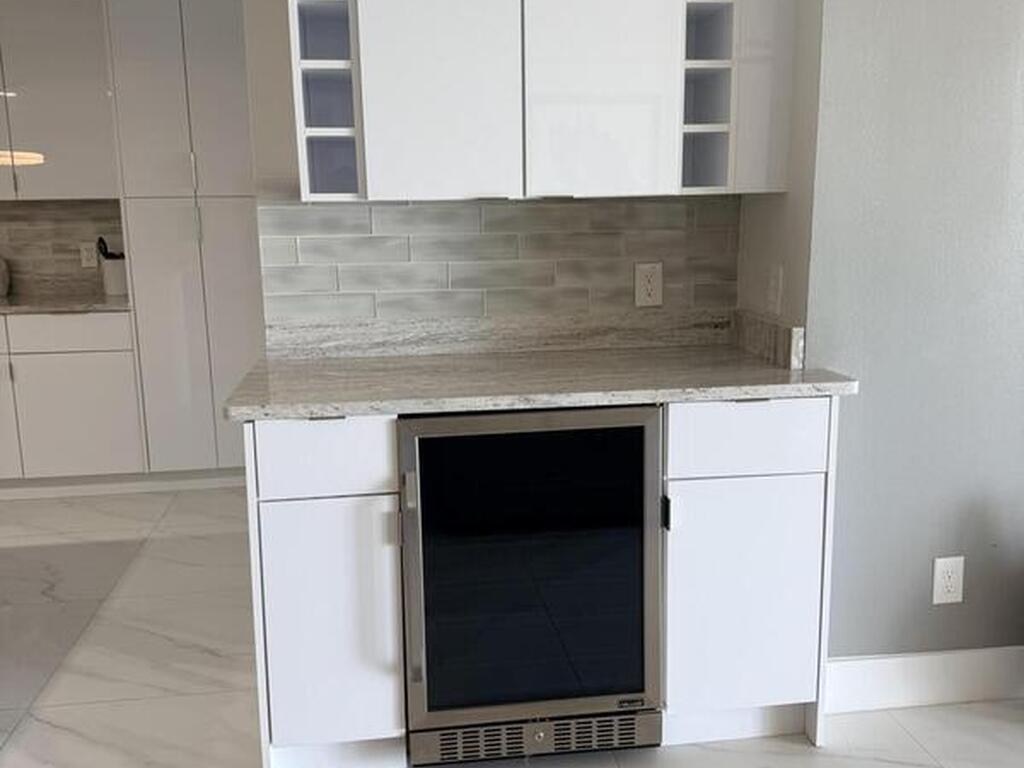 3223 S Atlantic Avenue, Cocoa Beach, FL 32931