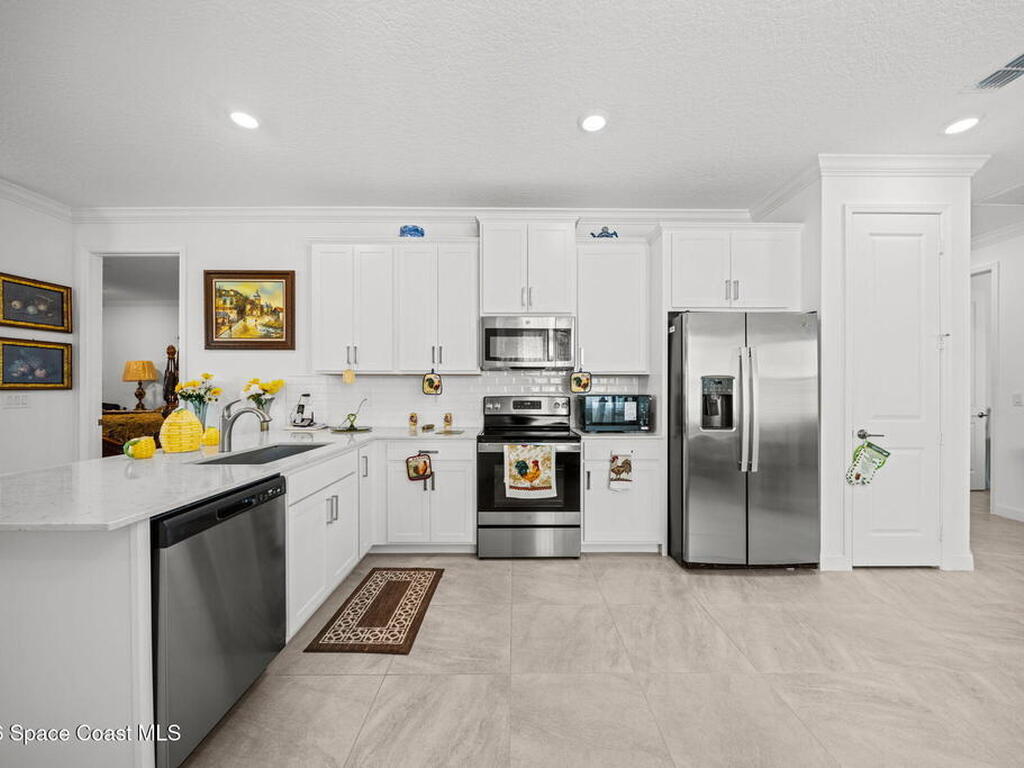 1765 Velky Lane, Melbourne, FL 32940