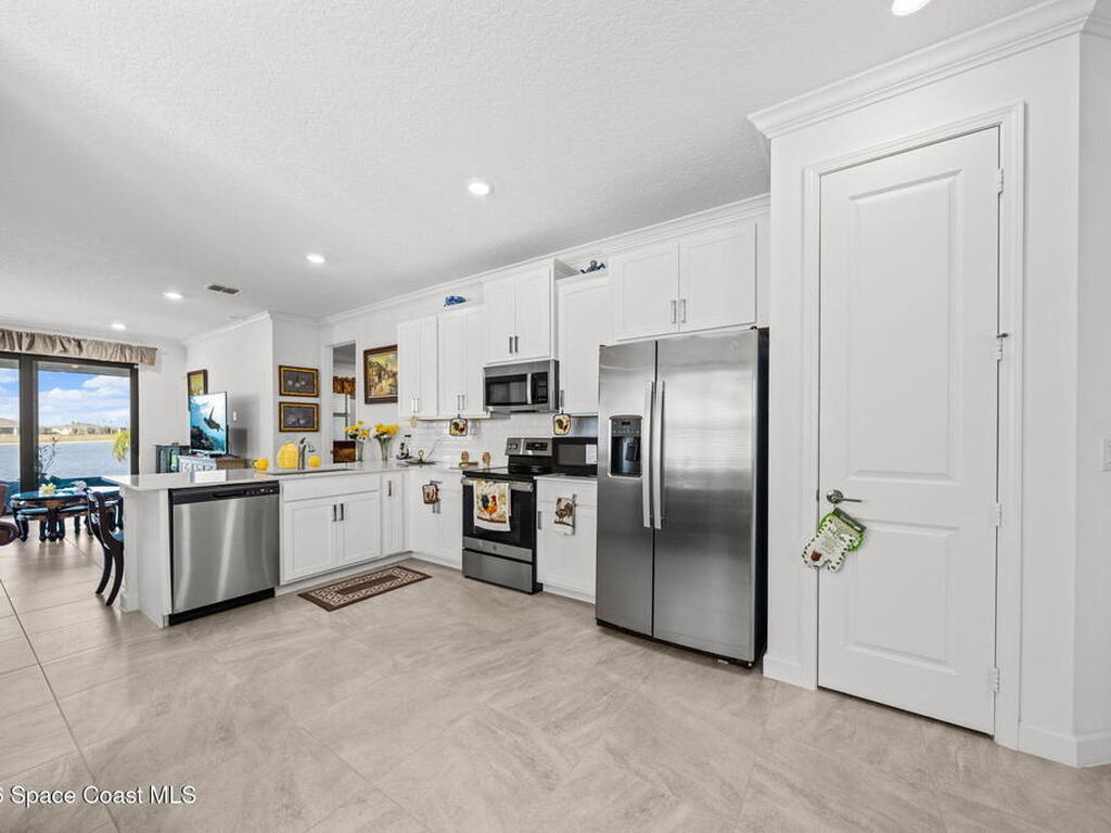 1765 Velky Lane, Melbourne, FL 32940