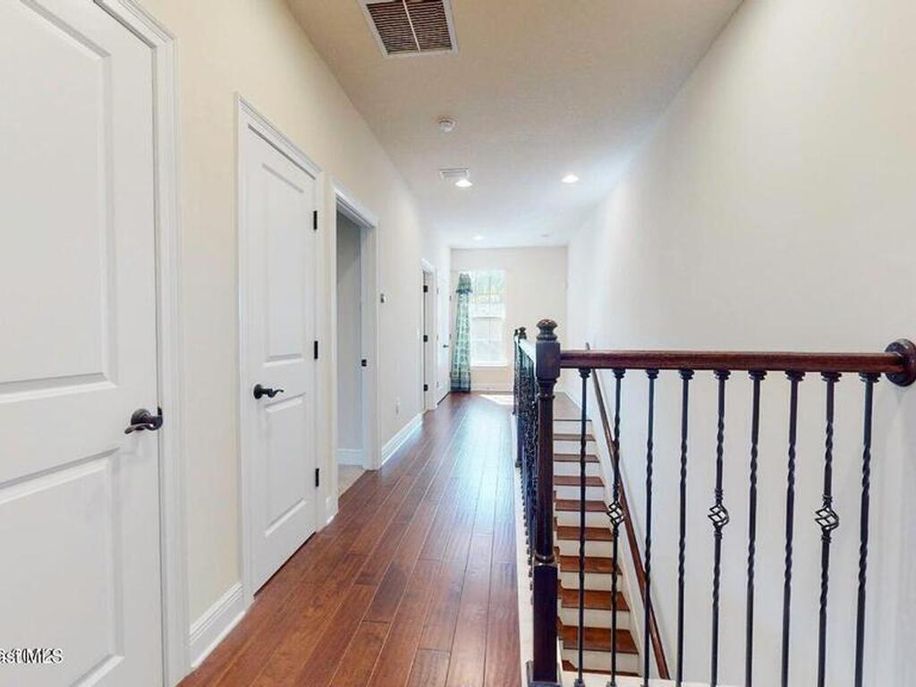 100 Eighth Avenue, Indialantic, FL 32903