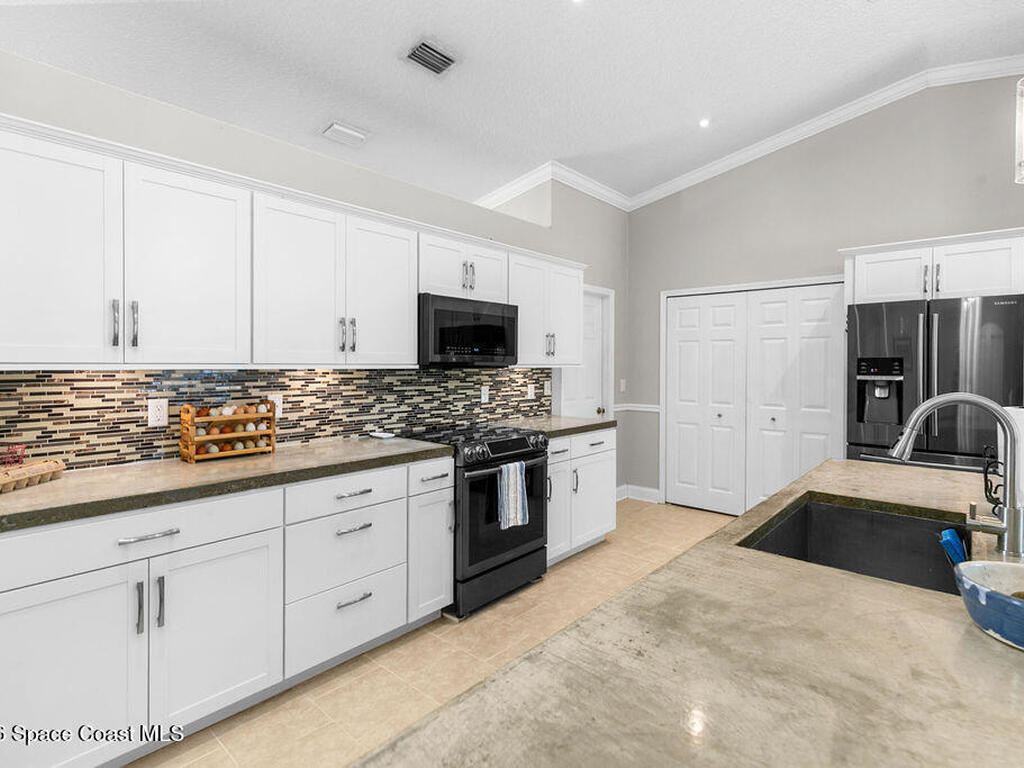 6135 Allmont Street, Cocoa, FL 32927