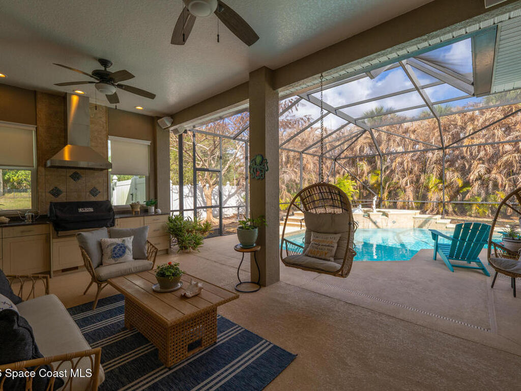 111 Via Catalano Court, Palm Bay, FL 32907