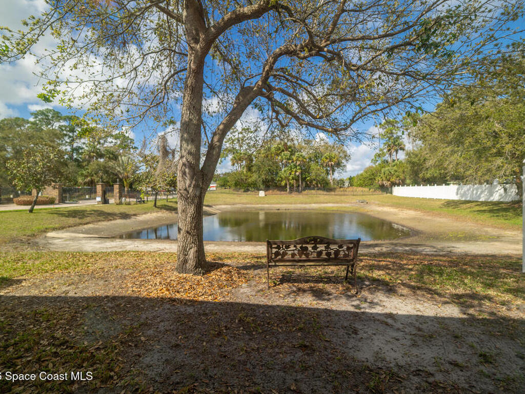 111 Via Catalano Court, Palm Bay, FL 32907