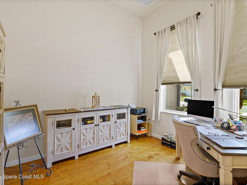 111 Via Catalano Court, Palm Bay, FL 32907