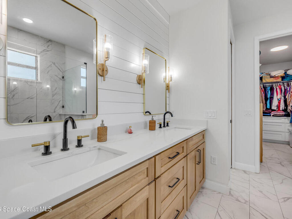 3395 Dunn Road, Mims, FL 32754