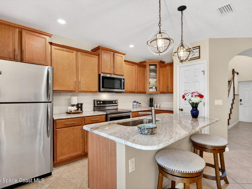 1335 Lara Circle, Rockledge, FL 32955