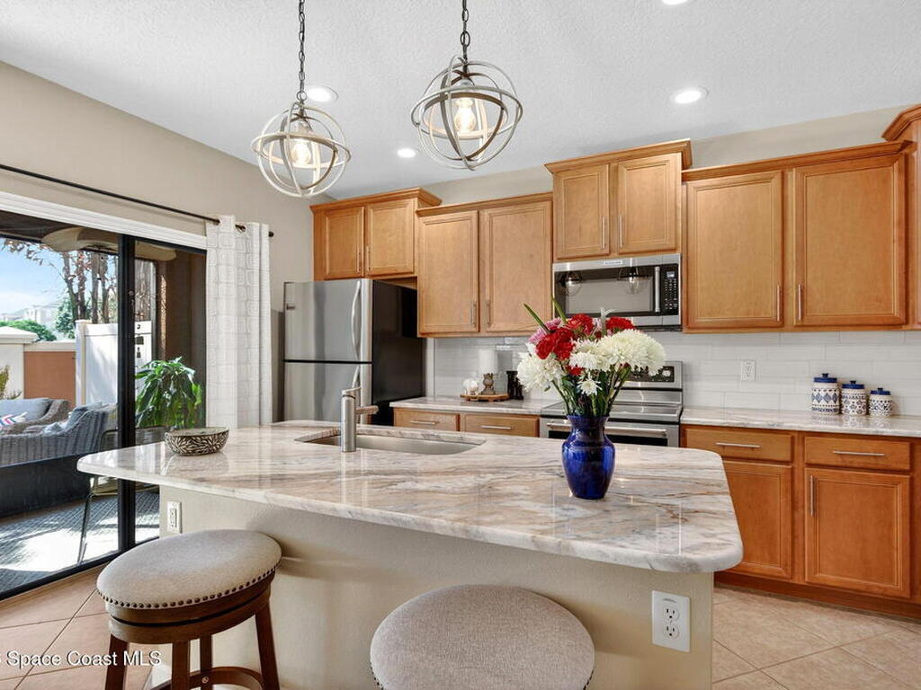 1335 Lara Circle, Rockledge, FL 32955