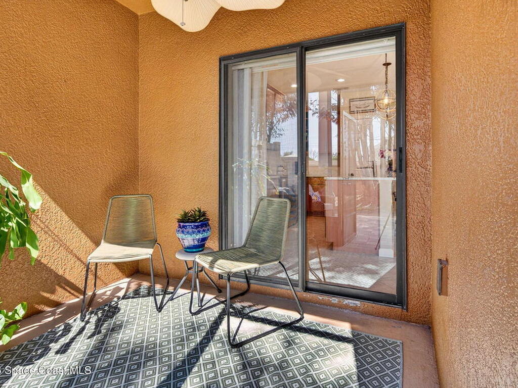 1335 Lara Circle, Rockledge, FL 32955