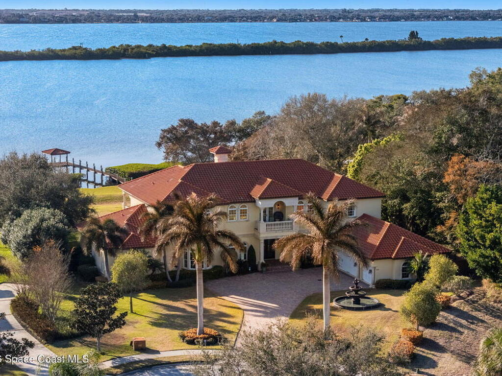 4760 Honeyridge Lane, Merritt Island, FL 32952