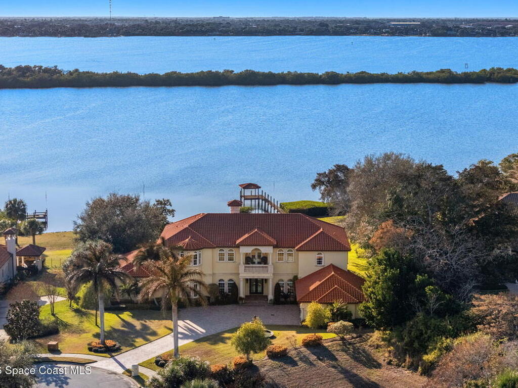 4760 Honeyridge Lane, Merritt Island, FL 32952