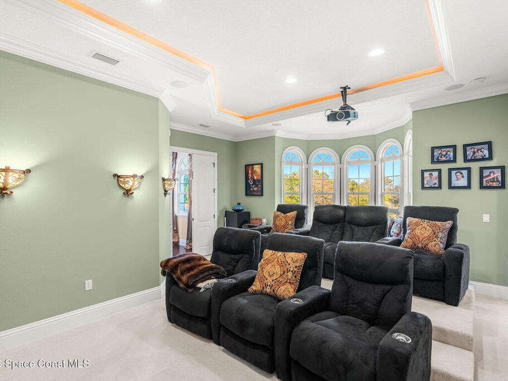 4760 Honeyridge Lane, Merritt Island, FL 32952