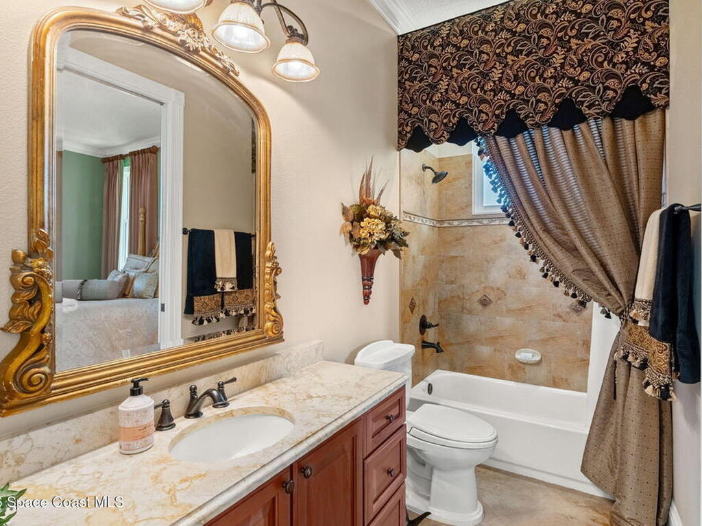 4760 Honeyridge Lane, Merritt Island, FL 32952