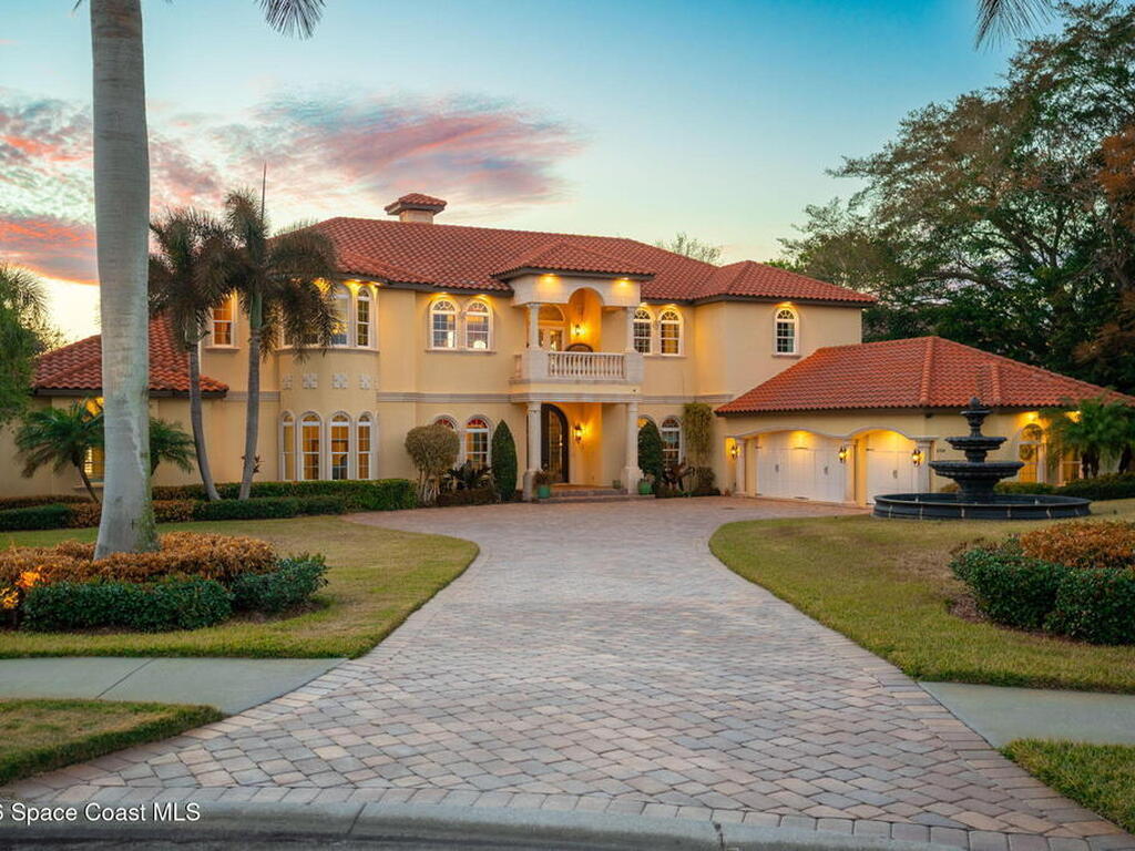 4760 Honeyridge Lane, Merritt Island, FL 32952