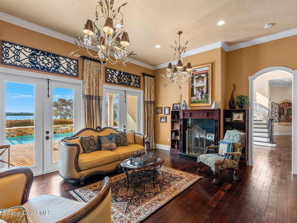 4760 Honeyridge Lane, Merritt Island, FL 32952