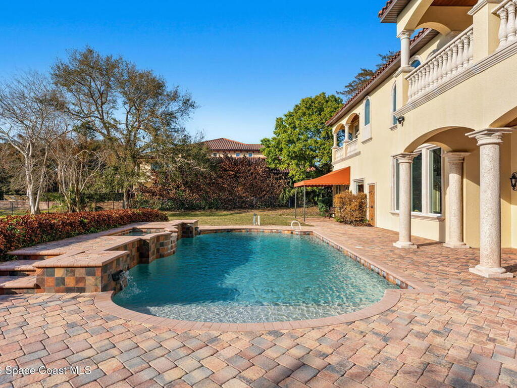 4760 Honeyridge Lane, Merritt Island, FL 32952