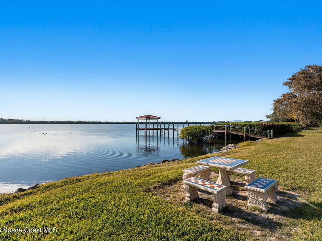 4760 Honeyridge Lane, Merritt Island, FL 32952