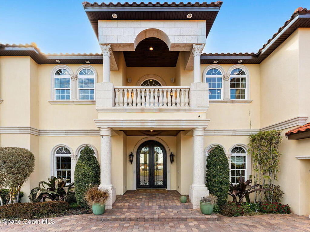 4760 Honeyridge Lane, Merritt Island, FL 32952