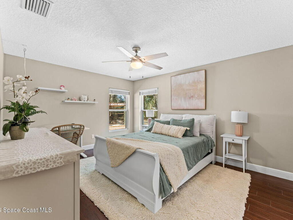 1695 Arch Road, Mims, FL 32754