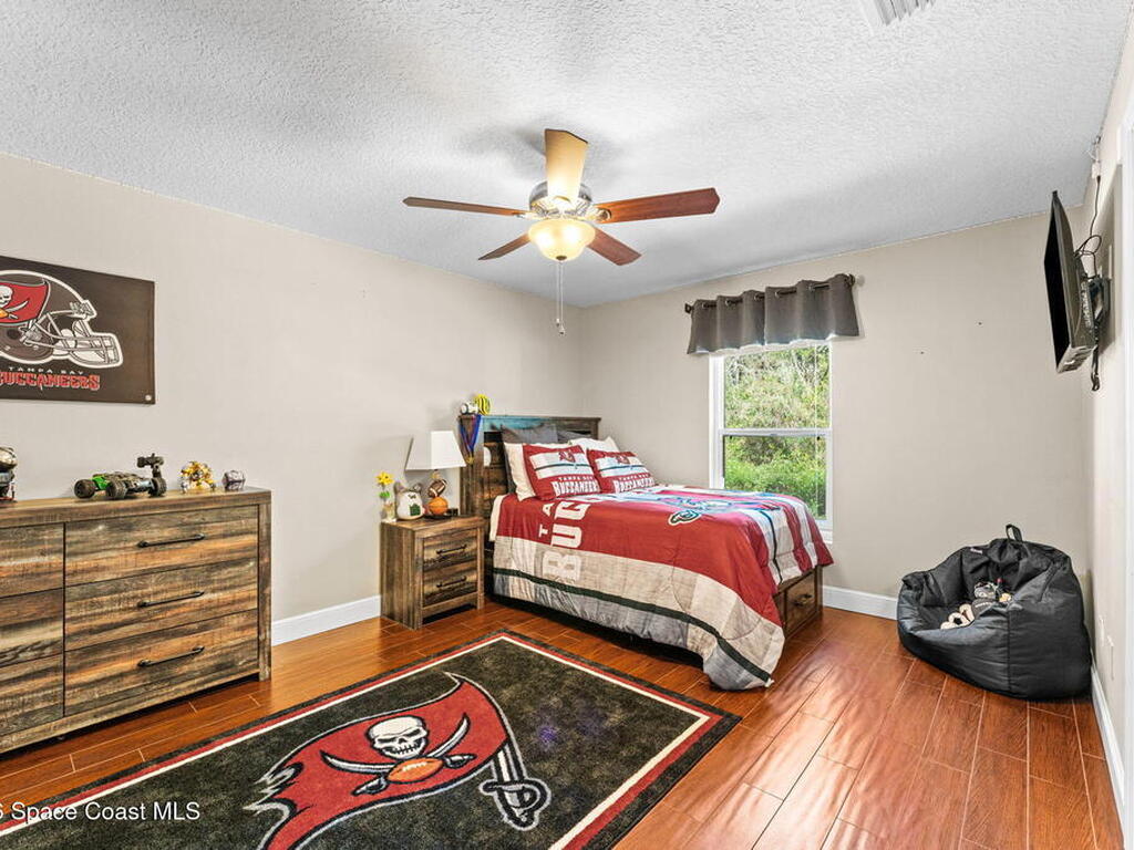 1695 Arch Road, Mims, FL 32754